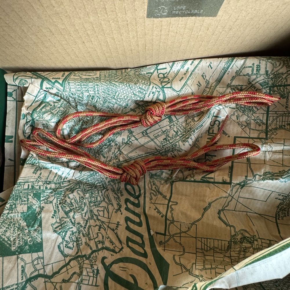 Danner Jag classic hiking New! - Picture 10 of 10